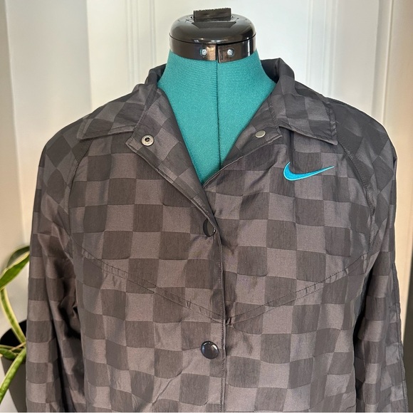 Women's Nike Sportswear Icon Clash Black Checkered Windbreaker Jacket XS - Picture 2 of 15